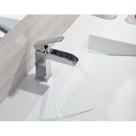 Miscelatore lavabo a cascata Level cromo con piletta di Paffoni (1/3)