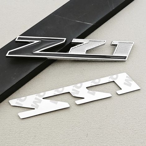 (S Noir Argent, 90 mm) - Logo Z71 en métal 3D, emblème de calandre avant, autocollant de coffre, compatible avec Chevrolet Tahoe, Colorado, Cheyenne et Chevy Silverado. Accessoires (1/5)