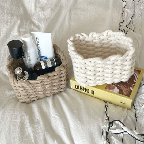 Panier de rangement en corde de coton blanche, organisateur de bureau simple pour clés, portefeuille et cosmétiques (1/5)