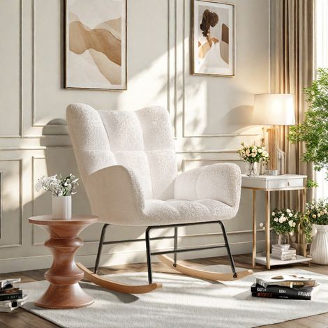 Fauteuil à bascule beige avec dossier haut et accoudoirs - Mousse haute densité–Pieds en bois - Tissu peluche - 62.5 x 88 x 96 cm - Style Scandinave