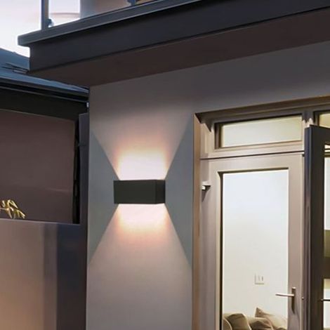 TrAdE Shop Traesio - Applique Lampada Led 24w Da Esterno A Parete Doppio Fascio Luminoso Regolabile Ip65 Es30 - Nero-Bianco Caldo - (1/5)
