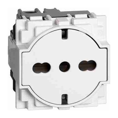 BTIKW4140A16F Presa standard Italia P40 flat 2P+T 10/16 A