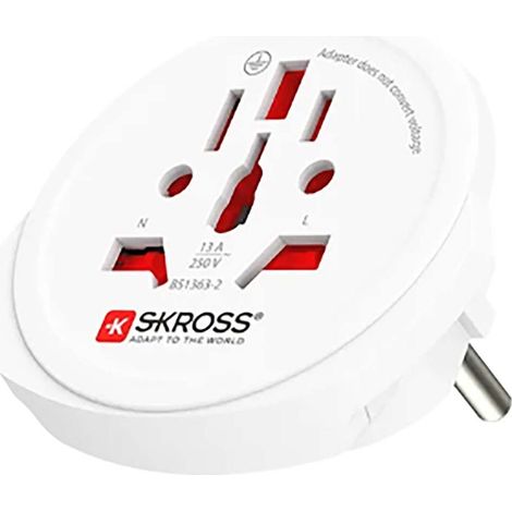 Travel adapter world to europe grounded