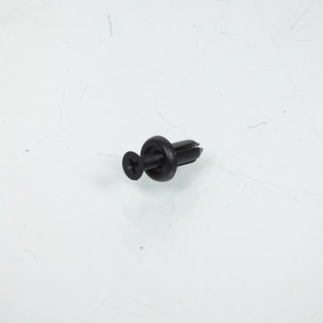 Un rivet clips plastique de carénage carrosserie pour moto