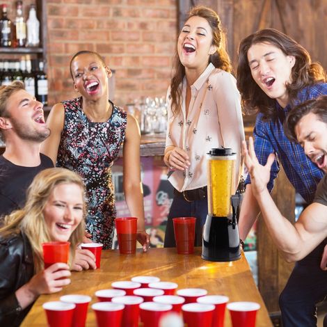 51-piece beer set, 2.5-litre beer tower with tap, 50-pack blue cups, party cups for beer pong