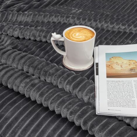 Couverture polaire WAVE 170x210 grise (1/4)
