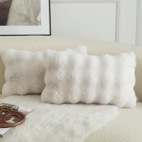Ensemble de deux housses de coussin décoratives, convenant aux canapés, lits et salons, dimensions 30x50 cm, blanc. (1/3)