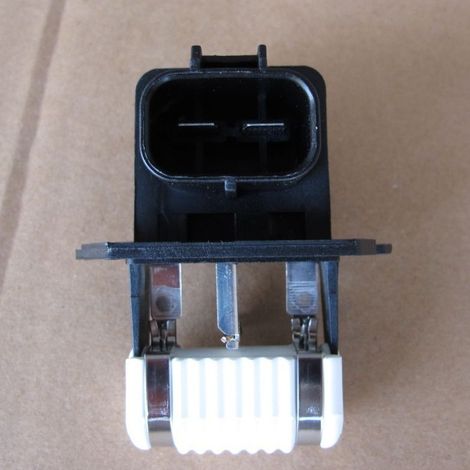 25385-2E100 and 253852E100 are suitable for Hyundai and Kia fan resistors. (1/4)