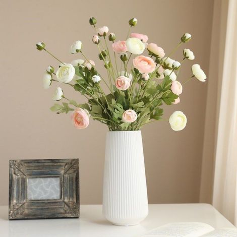 Camélia artificiel à 8 têtes, petite fleur artificielle effet rosée, pour salon ou table basse. Décoration pour table basse ou table à thé. (1/5)