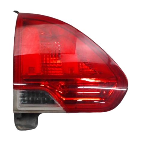 [PRODUIT D'OCCASION] Feu Arrieree Interieur Gauche PEUGEOT 2008 ♻️ Ref Oe. 9678074480 - Garantie à vie (1/3)