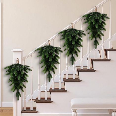 Guirlande En Rotin Artificiel - Guirlande De Pin Faux En Forme De Goutte - Pour Porte Mur Cheminée Escalier - 67 cm - 1 Pièce (1/5)