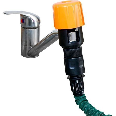 Universeller Wasserhahnadapter für Gartenschläuche (1/5)