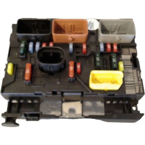 [PRODUIT D'OCCASION] Boite A Fusibles PEUGEOT 207 2006-2013 ♻️ Ref Oe. 6500fh - Garantie à vie (1/4)