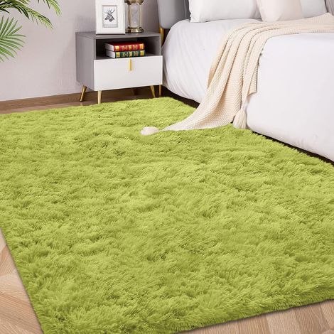 Tapis à Poils Longs 120x180cm Vert, Tapis Doux antidérapant Moelleux Grand tapis pour salon, chambre et espace jeu, confortable pour toute famille et animaux domestiques, avec base antidérapante (1/5)