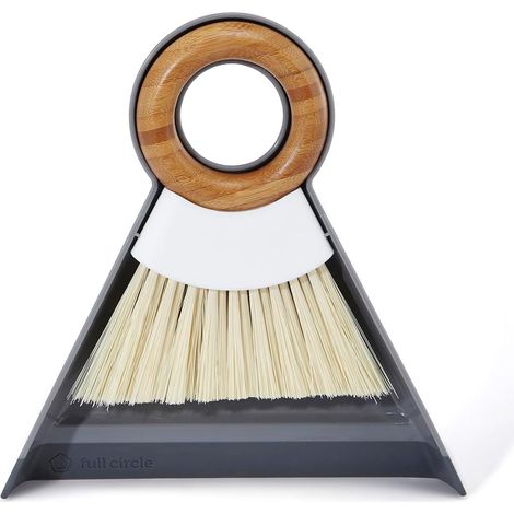 Mini set de balayage avec manche en bambou et boîte transparente – Kit de nettoyage compact et naturel pour bureau et cuisine (1/3)