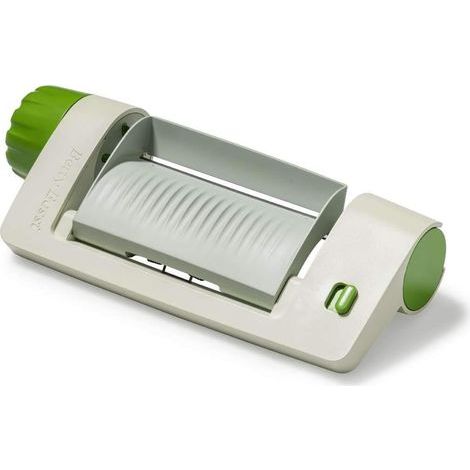 The Veggie Sheet Slicer is an innovative fruit and vegetable cutter that allows you to create ultra-thin sheets. (1/5)