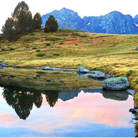 Tableau sur toile lac Pyrénnées 90x90 cm - Impression sur Toile Murale Décorative - Image imprimée en HD sur Toile - Toile sur Châssis en Bois FSC - Fabriqué en France (1/4)