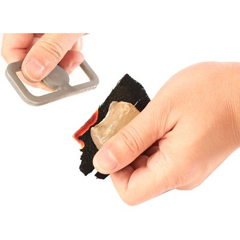 Kit d'allume-feu primitif en acier au carbone pour le camping et la survie en extérieur (1/5)