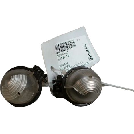 [PRODUIT D'OCCASION] Eclaireur Plaque De Police SUZUKI Alto 5 Ptes ♻️ Ref Oe. 35910m75j11000 - Garantie à vie (1/3)