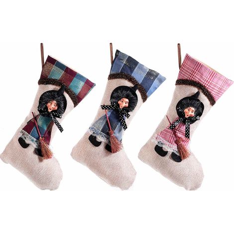 Calze in stoffa con decoro Befana in resina in rilievo, da appendere, set da 9 pezzi, cm 16 x 28,5 H