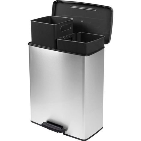 Curver – Poubelle à pédale 52 l 254619 – Dimensions 486 x 615 x 284 mm – Argent et noir – Bac à déchets inoxydable avec mécanisme de fermeture souple