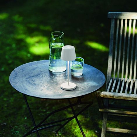 Lampe de table extérieure blanc Cute (1/4)