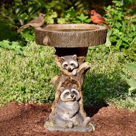 1 fontaine sur pied en résine, bain d'oiseaux + base de jardin + mangeoire, motif raton laveur, extérieur jardin