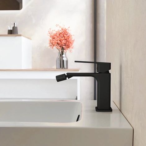 Miscelatore Bidet senza Scarico Slim in Ottone Nero Opaco Mod. Ingrid (1/5)
