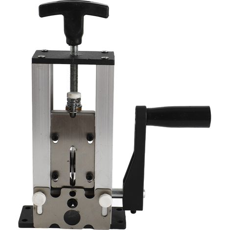 Pelacables manual con manivela o taladro para pelar cables de cobre usados. (1/5)