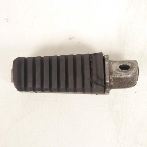 [PRODUIT D'OCCASION] Cale pied pilote gauche origine pour moto fixation 17mm Ø10mm (1/2)