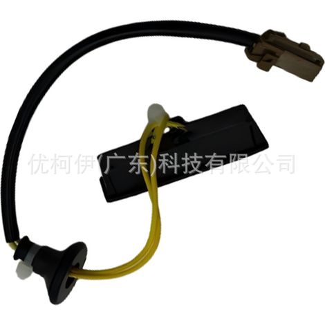 Turboladerschlauch 11531708808, kompatibel mit BMW 5er 520i/523i/525i/528i (1/4)