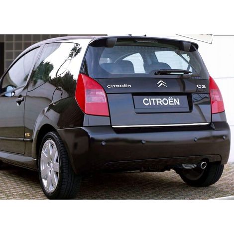Embellecedor cromado en el portón trasero del Citroën C2 JM 03-14 Tuning (1/3)