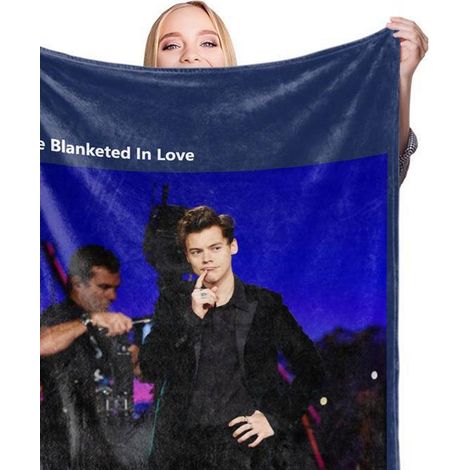 Couverture étoile personnalisée Harry Styles 150x200 cm, tapis doux motif célébrité, jeté de canapé design, housse décorative pour chambre (1/3)