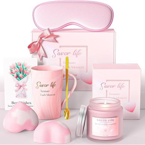 Coffret cadeau femme : tasse, bougie parfumée, bombe de bain, masque de sommeil (1/5)