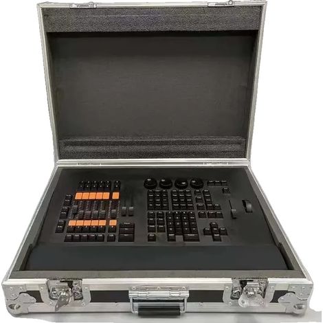 Controller per luci di scena, touchscreen, alimentatore portatile, MA2, spina europea. (1/2)