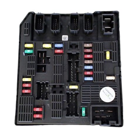 Boite A Fusibles RENAULT Megane [PRODUIT D'OCCASION]♻️usmjr95scenic3