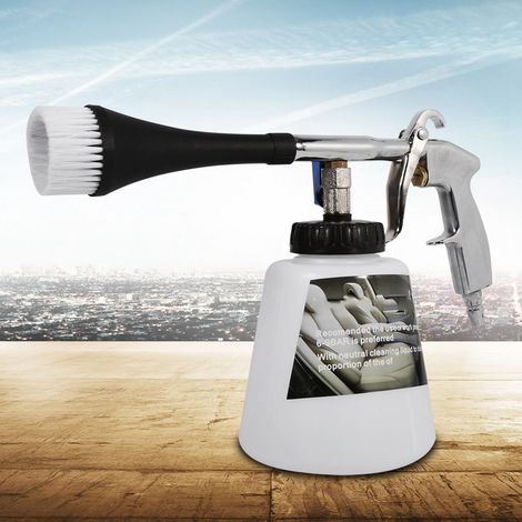 Pistolet de nettoyage haute pression pour intérieur de voiture (1/5)