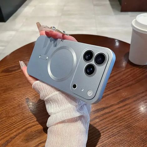 (iPhone 14 Pro Max Bleu ciel) Coque de téléphone magnétique souple en TPU avec peinture métallisée et protection d'objectif pour la recharge sans fil (1/5)