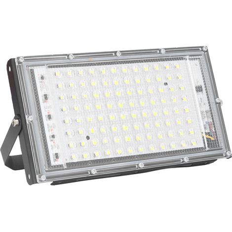 – Foco LED de 100 W, luz blanca fría, 10000 lúmenes – Ángulo de haz de 120° – Resistencia al agua IP66 para uso en exteriores – Voltaje de 220-240 V -Crezuo