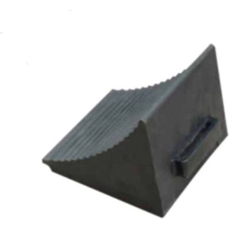 [GEBRAUCHT] B-Ware Schake Unterlegkeil Gummi Stabilität schwarz 320x300x260mm Fahrzeug Sicherung (1/2)