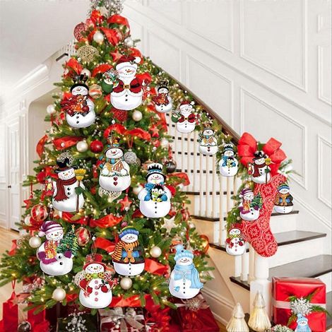 Suspension en bois de Noël 18 pièces, ornement arbre décoratif sapin pendentif, lot de décorations festives pour sapin, bois naturel, idéal pour embellir votre maison pendant les fêtes. (1/5)