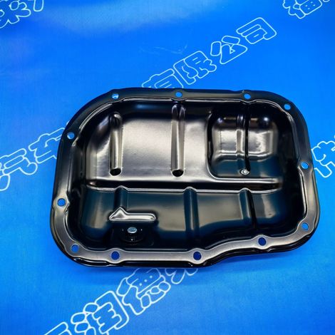 Oil pan for Toyota 07-13 Corolla 1.8L engine, parts 12101-37010 and 12102-37010. (1/4)