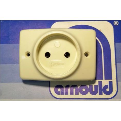 Arnould 2P Brunnensteckdose – Elfenbein – EUROPA – 75 x 50 mm