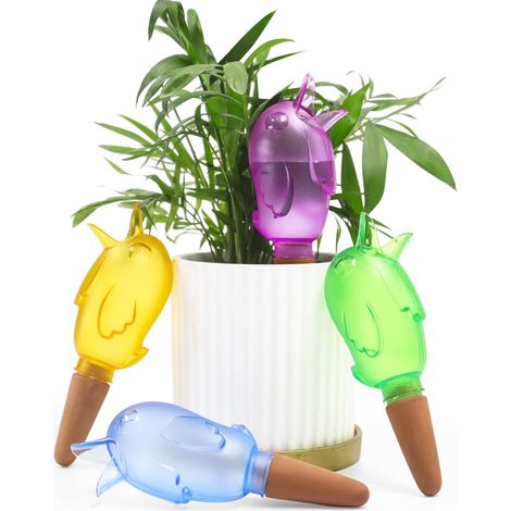 Arrosage automatique à pointes pour plantes en pleine santé (1/4)