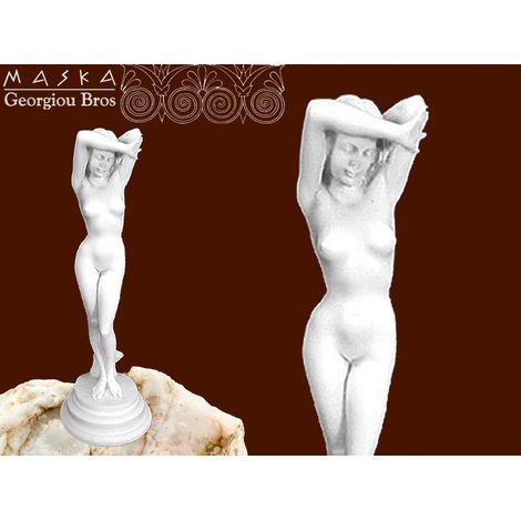 Statuetta di donna in alabastro greco