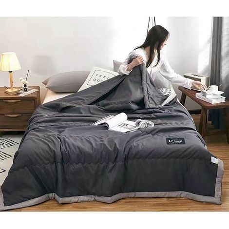 Couette Rafraîchissante Été - 140 x 200 cm - 98 % Coton 2 % Élasthanne - Pour Transpirateurs Nocturnes et Chaleur Estivale - 1 Pièce (1/5)