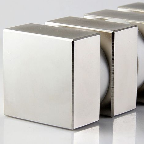 Aimants néodyme ultra-puissants de 40 x 40 x 20 mm, robustes, pour ateliers industriels et cuisines. (1/5)
