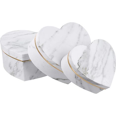 3-teilige herzförmige Bonbonbox (1/3)