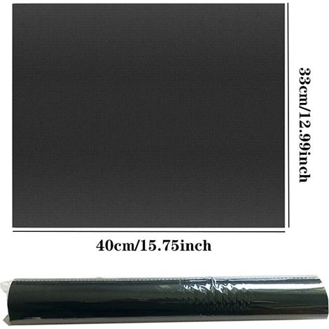 Set di quattro tappetini ignifughi per barbecue - 40x50 cm, adatti per isolare termicamente griglie a gas, bracieri, griglie a carbone e caminetti.