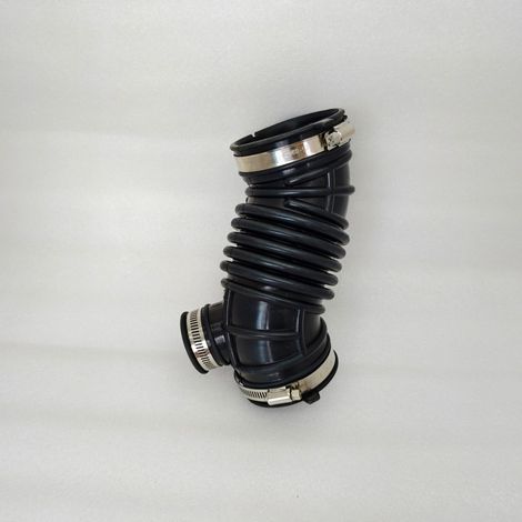 16576-JG30A is suitable for Renault Koleos and Nissan Rogue T31 air intake hoses. (1/4)